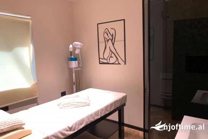 SUPER OKAZION!! Shitet Biznes Salloni Bukurie te Stadiumi Dinamo!