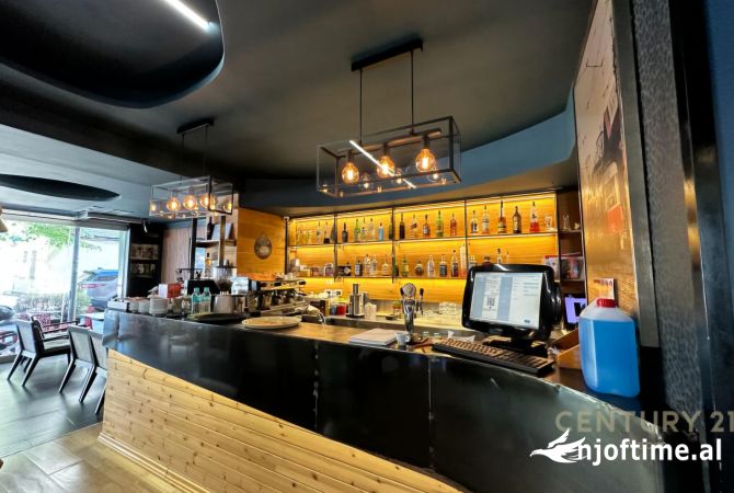 Shitet Ambient Komercial, Bar-Kafe ne Don Bosko!