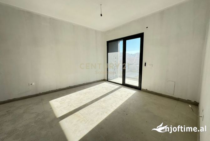 Shtepi ne shitje 2+1 ne Tirane - 152,000 Euro