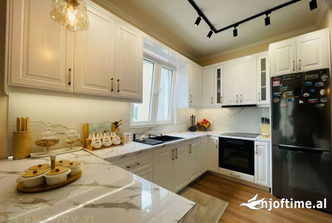 Apartment for rent in Tirana 2+1, Furnished