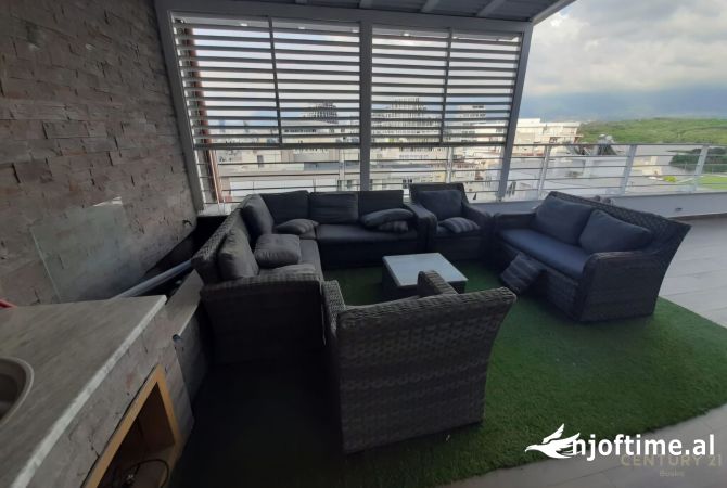 House for Sale 4+1 in Tirana - 850,000 Euro
