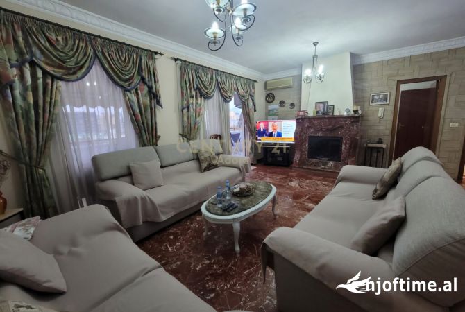Shtepi ne shitje 3+1 ne Tirane - 260,000 Euro