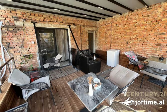 HOTEL BAR-RESTORANT ME QIRA PRANE STADIUMIT DINAMO