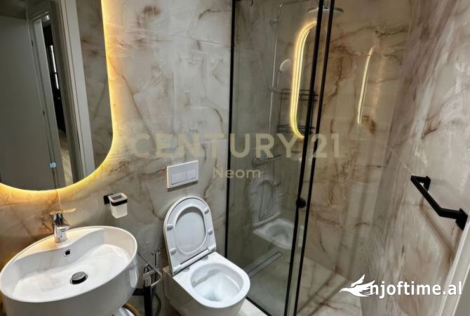 Shtepi me qera Apartament ne Tirane, 2+1, Mobilimi E mobiluar, Pagesa 1,000  Euro.