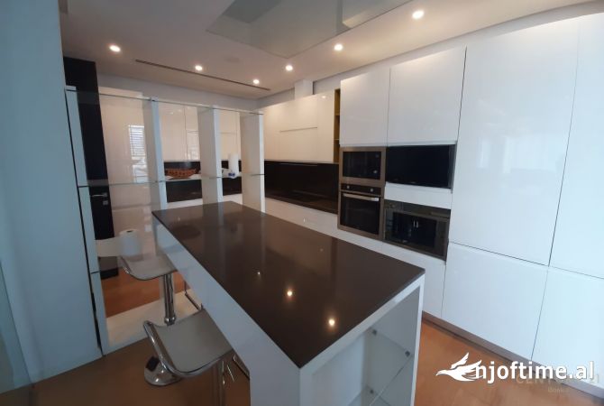 House for Sale 4+1 in Tirana - 850,000 Euro