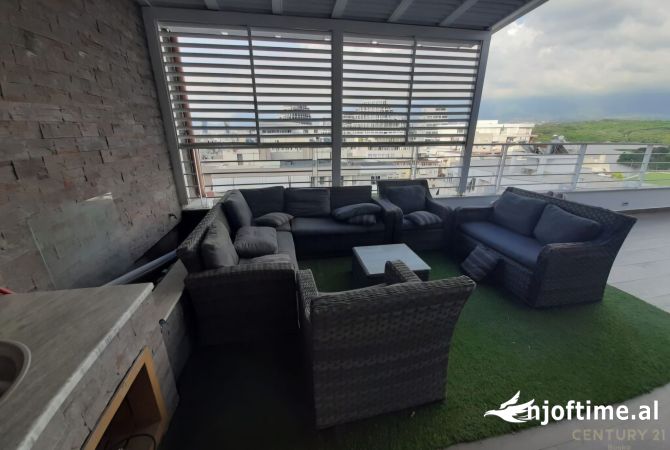 House for Sale 4+1 in Tirana - 850,000 Euro