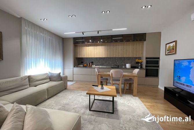 Shtepi ne shitje 2+1 ne Tirane - 330,000 Euro