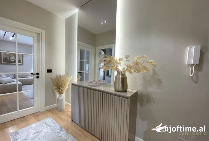 Apartment for sale in Tirana 2+1, Furnished