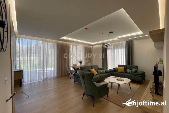 Shtepi me qera 3+1 ne Tirane - 2,300 Euro