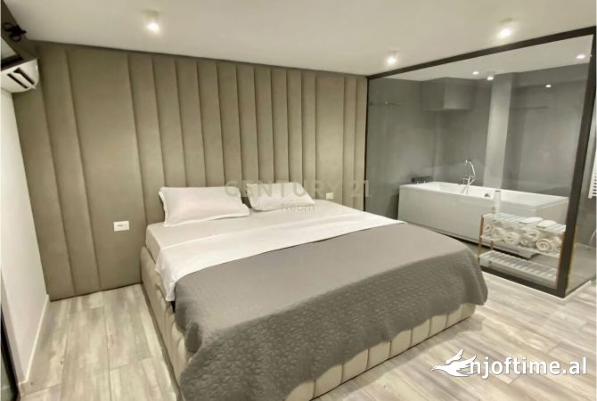 Shtepi me qera 2+1 ne Tirane - 1,300 Euro