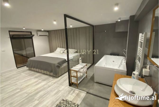 Shtepi me qera 2+1 ne Tirane - 1,300 Euro