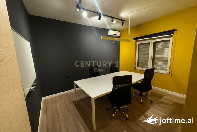 Ambient biznesi me qera 3+1 ne Tirane - 550 Euro