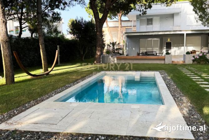 Casa in vendita 4+1 a Durazzo - 1,200,000 Euro