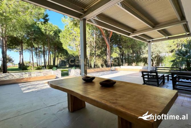 Shtepi ne shitje 4+1 ne Durres - 1,200,000 Euro