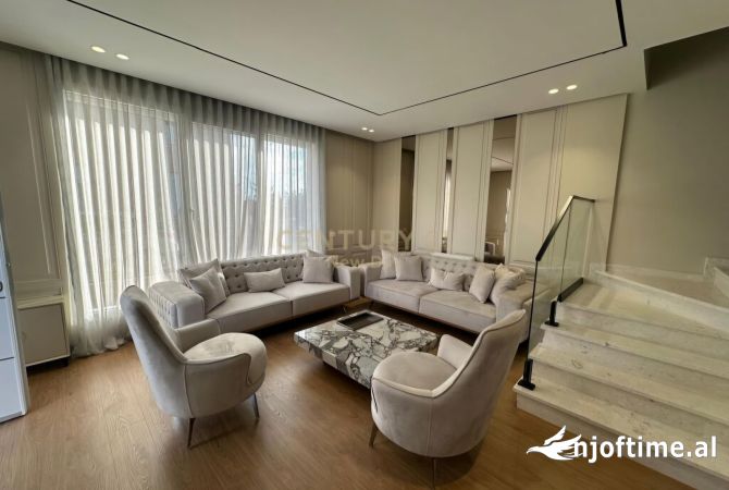 Shtepi ne shitje 3+1 ne Durres - 398,000 Euro