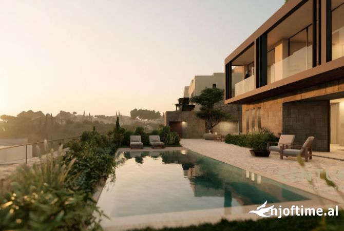 Shtepi ne shitje Vila Luksoze ne Vlore, 4+1, Mobilimi Bosh, pa mobiluar, Pagesa 1,540,000  Euro.