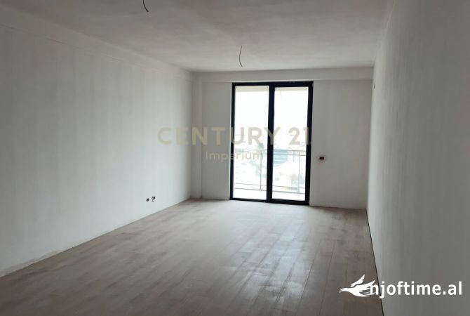 Shtepi ne shitje 3+1 ne Tirane - 430,000 Euro