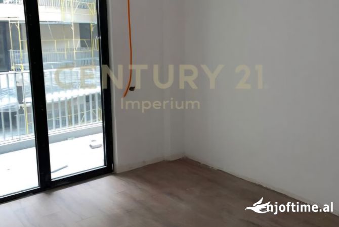 Shtepi ne shitje 3+1 ne Tirane - 430,000 Euro