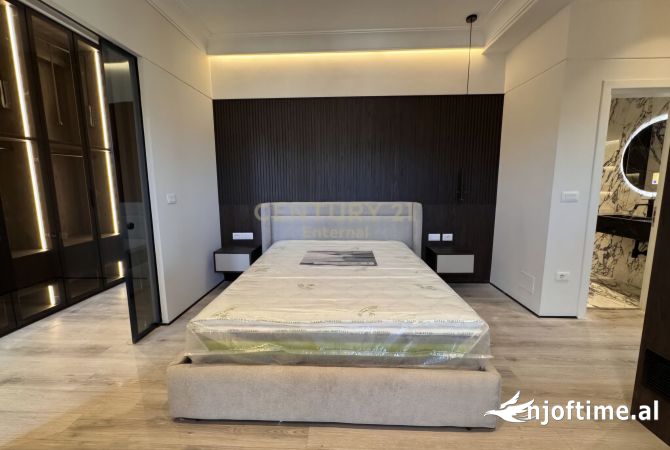 Shtepi me qera 2+1 ne Tirane - 1,500 Euro