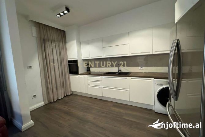Shtepi ne shitje 2+1 ne Tirane - 350,000 Euro