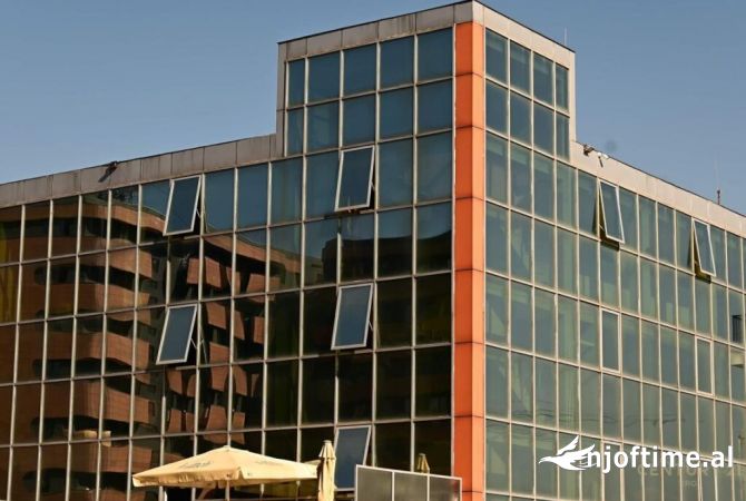 Ambient biznesi me qera 3+1 ne Tirane - 8,700 Euro