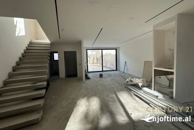 Shtepi ne shitje 3+1 ne Tirane - 600,000 Euro