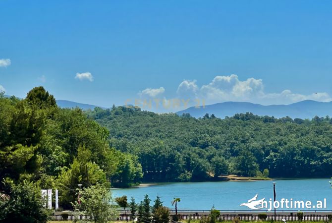 Casa in vendita 5+1 a Tirana - 970,000 Euro