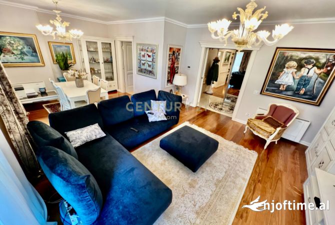 House for Sale 5+1 in Tirana - 970,000 Euro