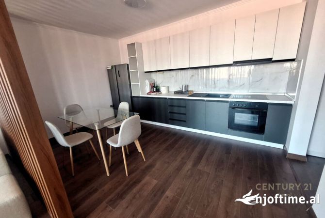 Shtepi ne shitje 2+1 ne Tirane - 175,000 Euro