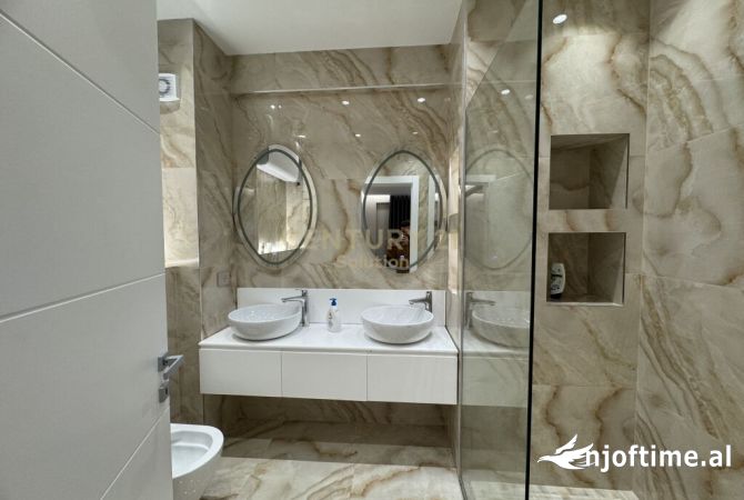 Shtepi me qera Apartament ne Tirane, 2+1, Mobilimi E mobiluar, Pagesa 1,200  Euro.