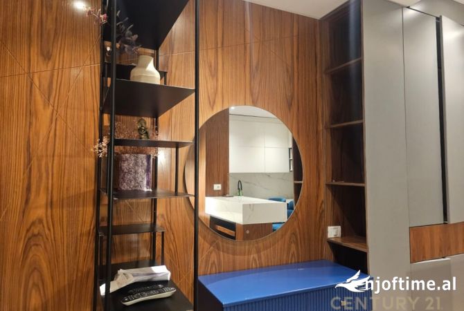 Shtepi me qera Apartament ne Tirane, 2+1, Mobilimi E mobiluar, Pagesa 1,000  Euro.