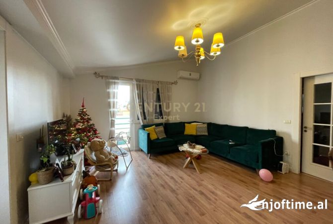 Shtepi ne shitje 2+1 ne Tirane - 155,000 Euro