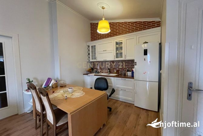 Shtepi ne shitje 2+1 ne Tirane - 155,000 Euro
