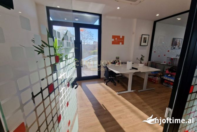 JEPET ME QIRA OBJEKT KOMERCIAL, SAUK I RI - TIRANE ‼️