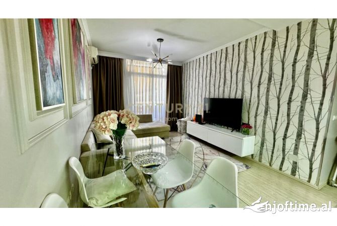 Shtepi ne shitje Apartament ne Tirane, 1+1, Mobilimi E mobiluar, Pagesa 155,000  Euro.