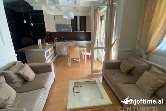 Shtepi me qera 2+1 ne Tirane - 600 Euro
