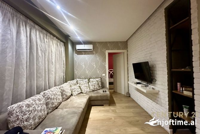 SHESIM APARTMENT 1+1+POST PARKIMI TEK KOMPLEKSI DELIORGJI!