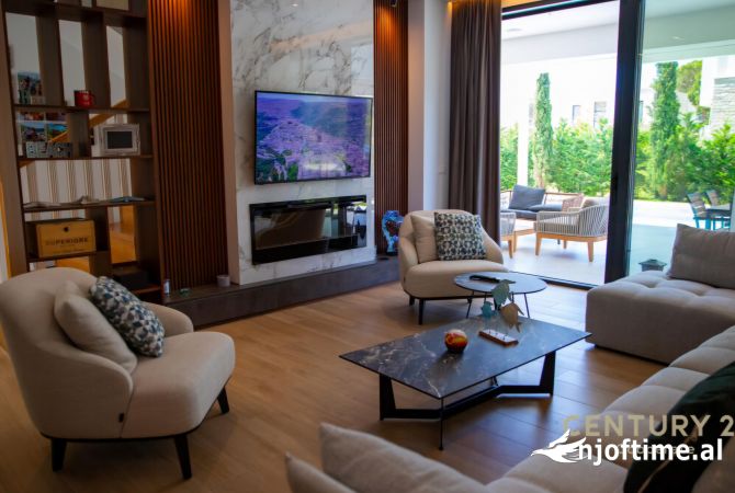 Shtepi ne shitje 4+1 ne Durres - 1,200,000 Euro