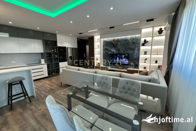 Shtepi ne shitje 2+1 ne Tirane - 327,000 Euro