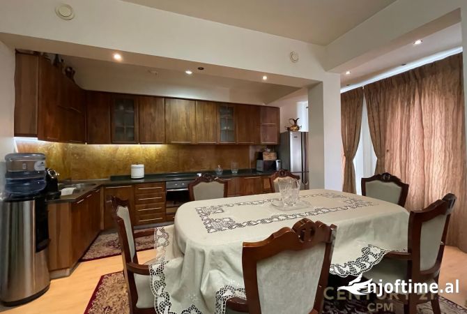 Luxury villas for rent in Tirana 3+1, Furnished