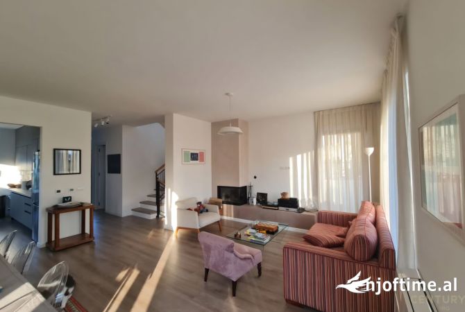 Shtepi me qera 4+1 ne Tirane - 3,000 Euro