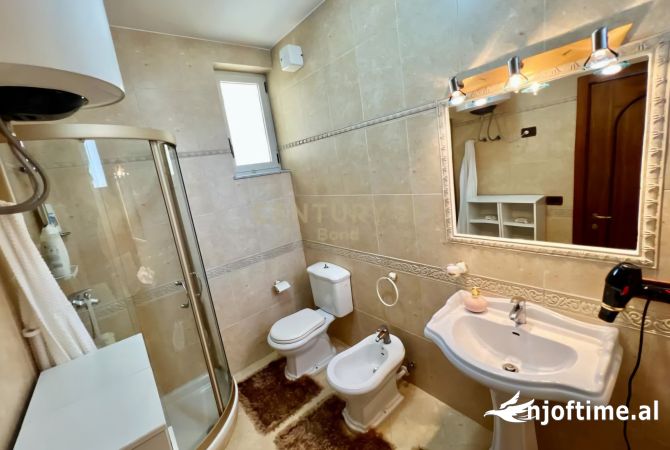 Luxury villas for rent in Tirana 5+1, Furnished