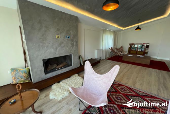 Shtepi me qera 4+1 ne Tirane - 5,000 Euro