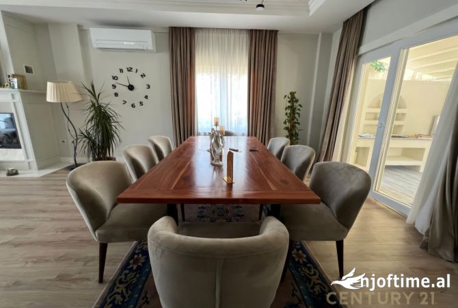 Luxury villas for rent in Tirana 4+1, Furnished