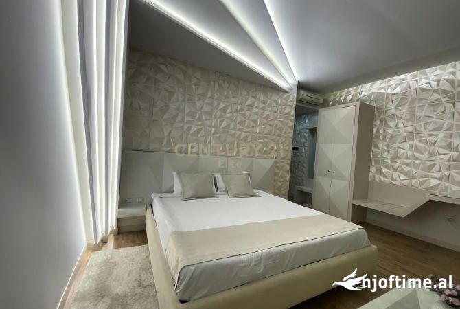 Ambient biznesi ne shitje 5+1 ne Tirane - 7,200,000 Euro