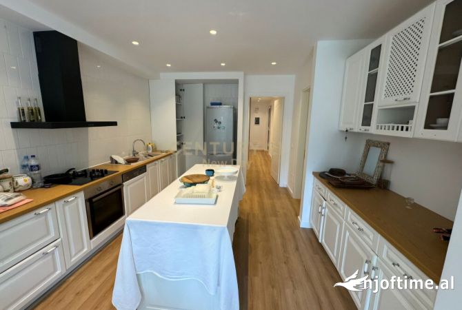 Shtepi ne shitje 3+1 ne Durres - 260,000 Euro