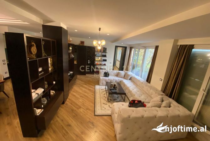 Shtepi ne shitje 4+1 ne Durres - 500,000 Euro