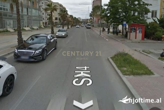 Ambient biznesi ne shitje 5+1 ne Durres - 1,300,000 Euro