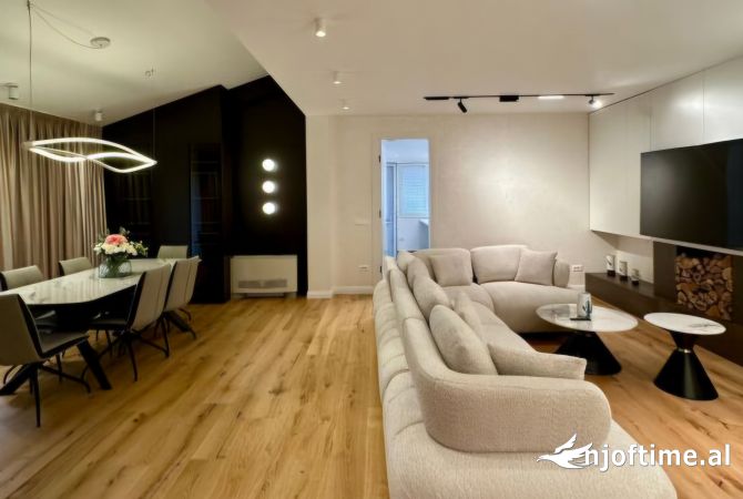 Shtepi ne shitje 3+1 ne Tirane - 700,000 Euro