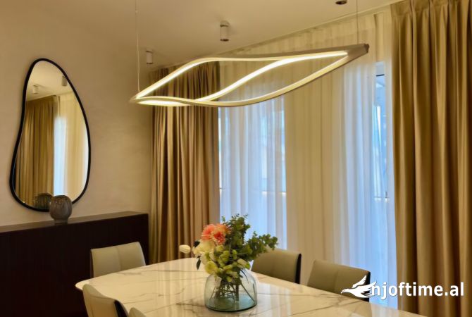 Casa in vendita 3+1 a Tirana - 700,000 Euro